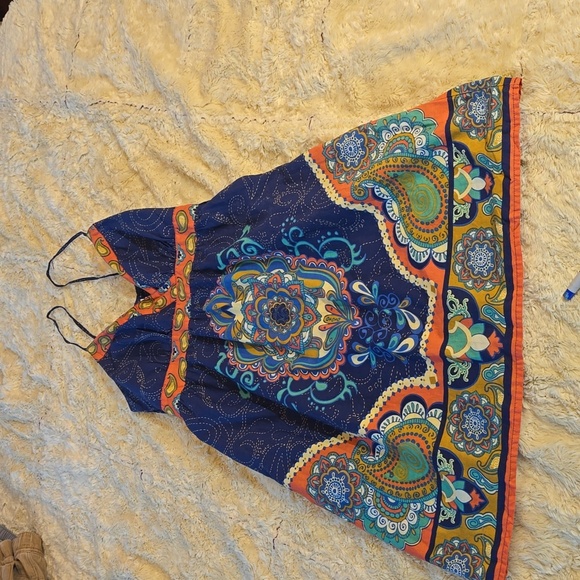 Red Camel Dresses & Skirts - (3-44) Juniors Red camel dress blue multicolor pattern adjustable straps size m